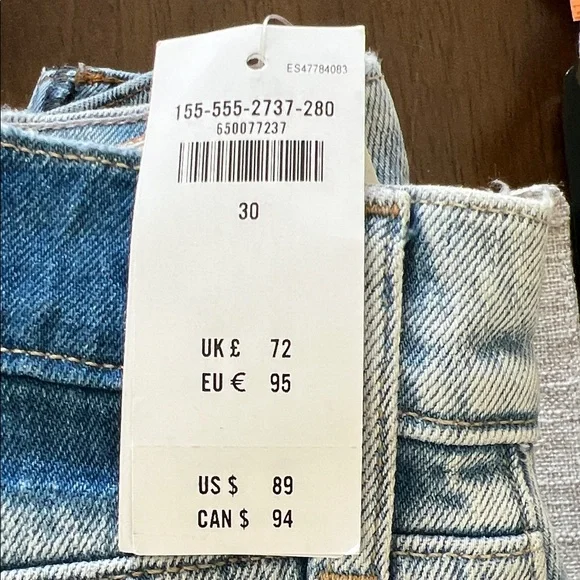 Abercrombie & Fitch Curve Love The ‘90s Straight Light Blue Straight Leg Jeans - Picture 10 of 10